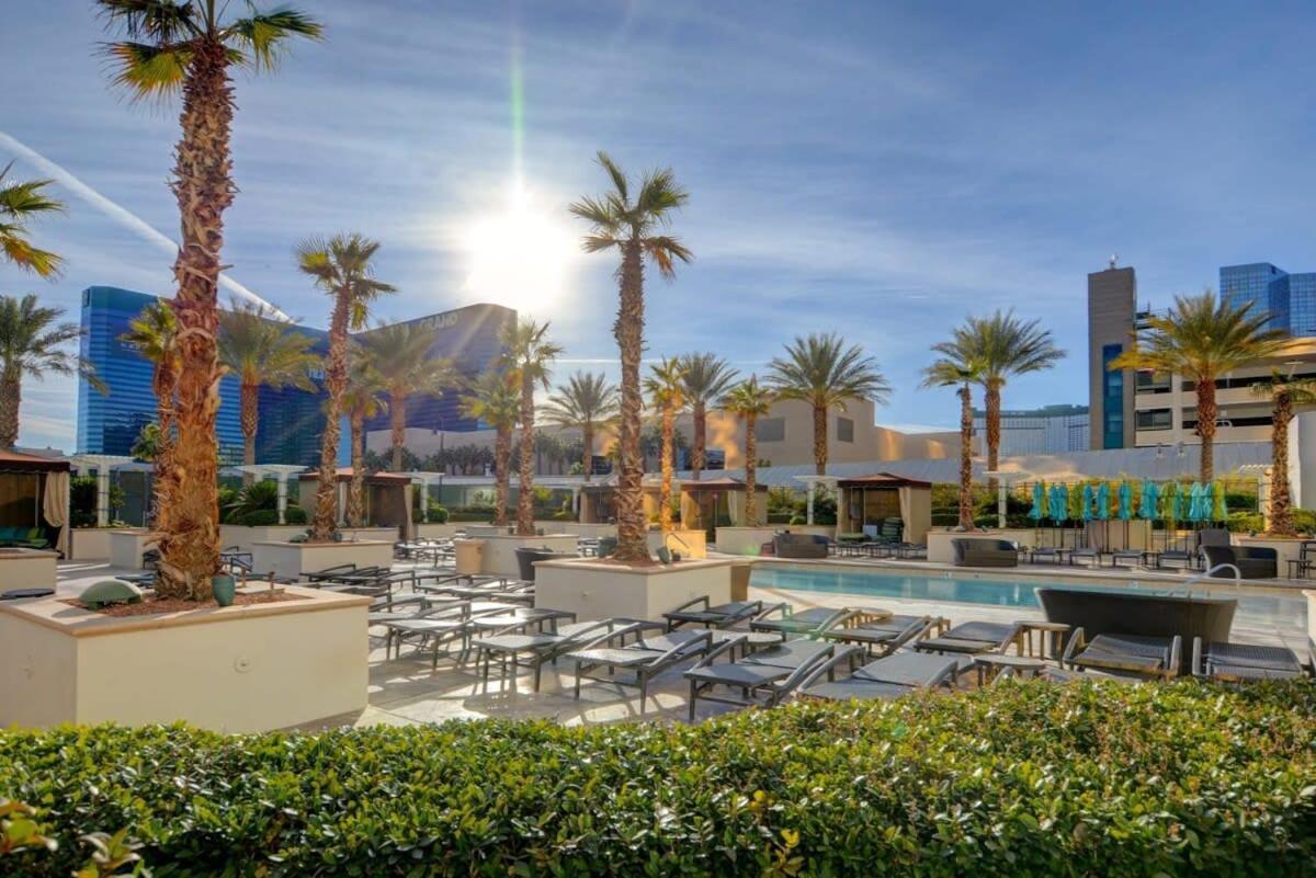 Mgm Signature-21-703 Strip View Jacuzzi Hébergement de vacances *